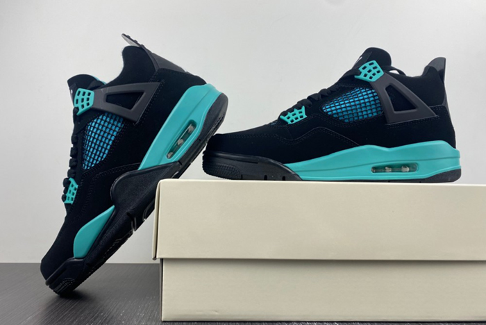 Jordan 4 BQ7669-132