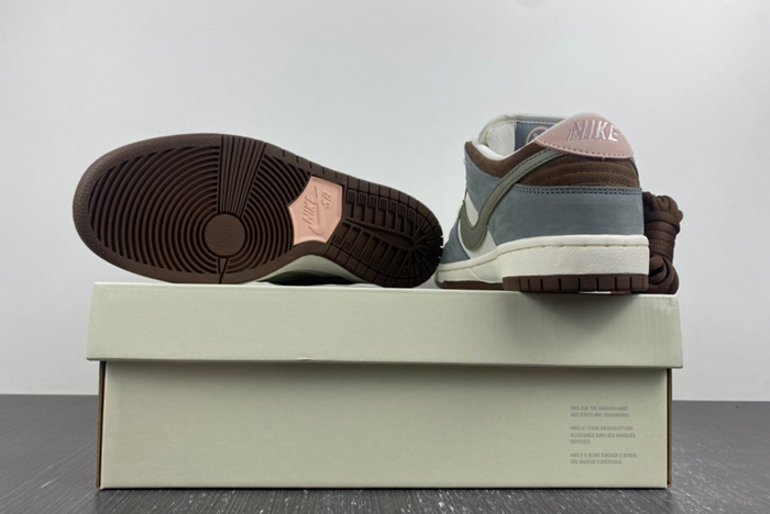 Yuto Horigome x Nike SB Dunk Low FQ1180-001