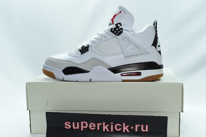 Nike SB x Air Jordan 4 DR5415-100