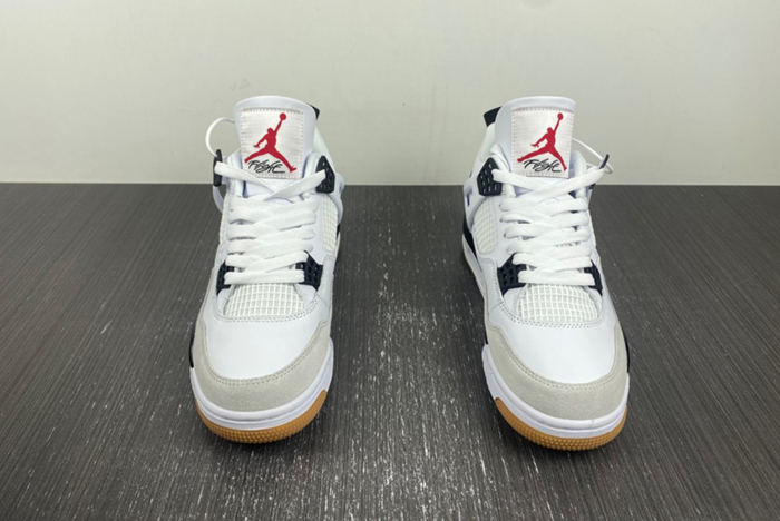 Nike SB x Air Jordan 4 DR5415-100