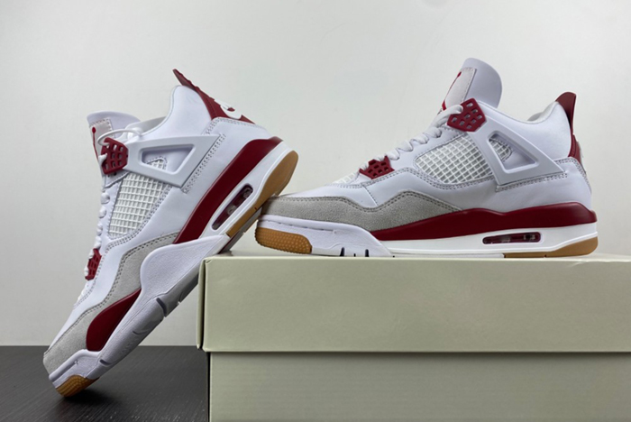 Nike SB x Air Jordan 4  DR5415-160