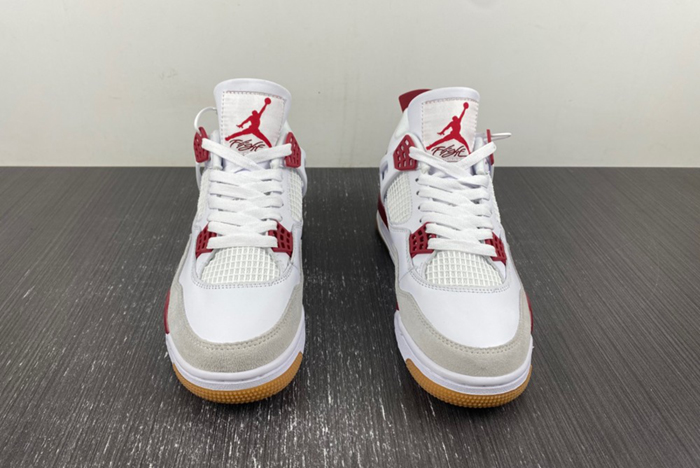 Nike SB x Air Jordan 4  DR5415-160