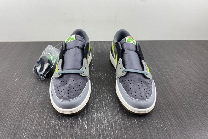 Air Jordan 1 Retro Low CZ0790-043