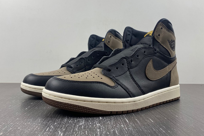 Air Jordan 1 High OG “Palomino” DZ5485-020