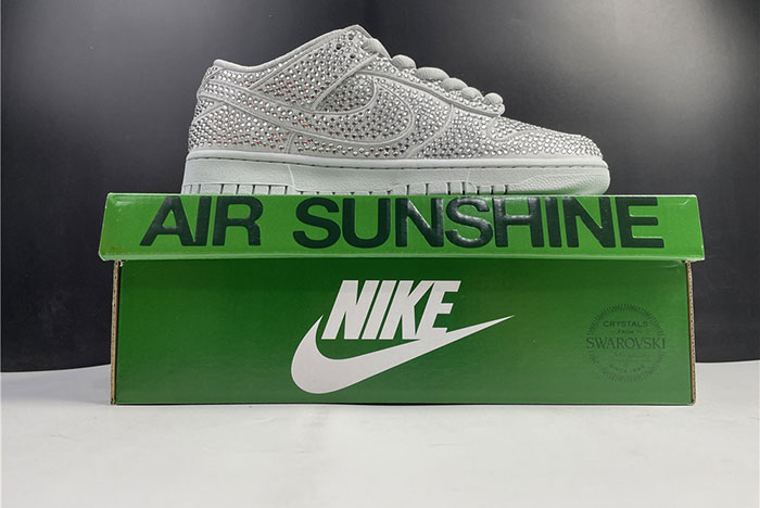 Nike Dunk Low x Cactus Plant Flea Marke