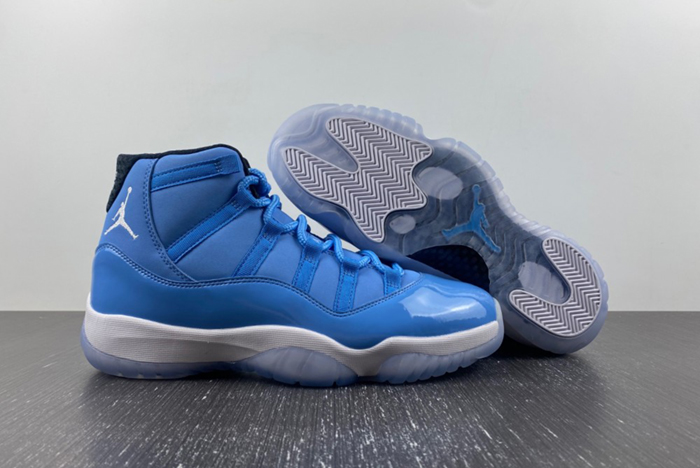 Air Jordan 11 "Pantone" 717602-900