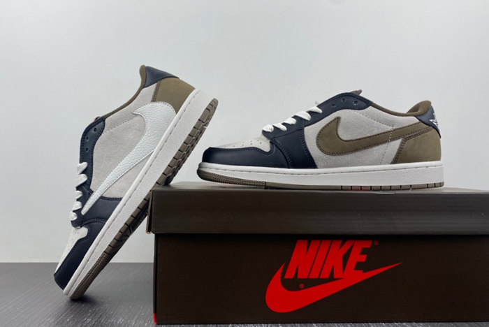 Travis Scott x Air Jordan 1 Low DM7866 902