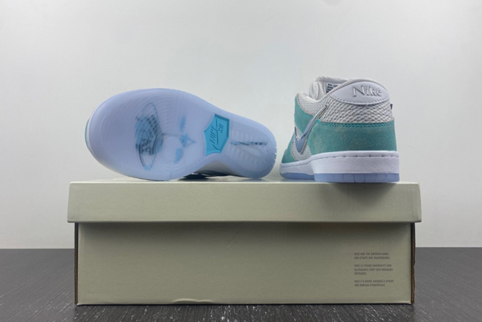 Dunk SDCAI*NIKE SB Low FD2562-400