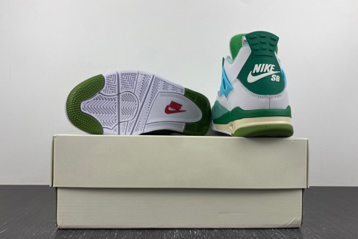 Air Jordan 4 PE SB  AJ4-KNCW