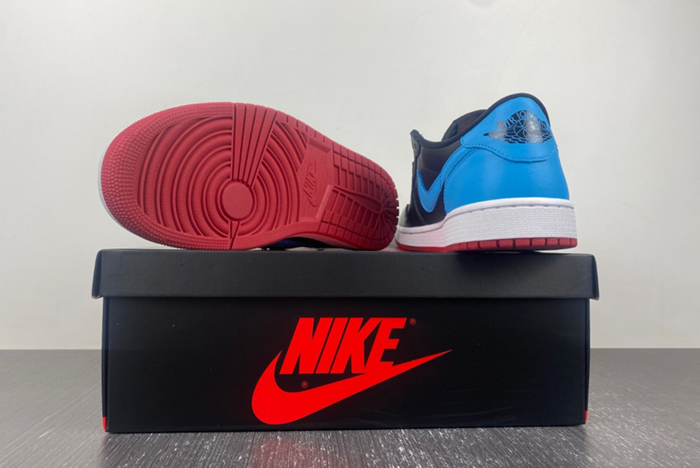 Air Jordan 1 Low OG WMNS “UNC to Chicago” CZ0775-046