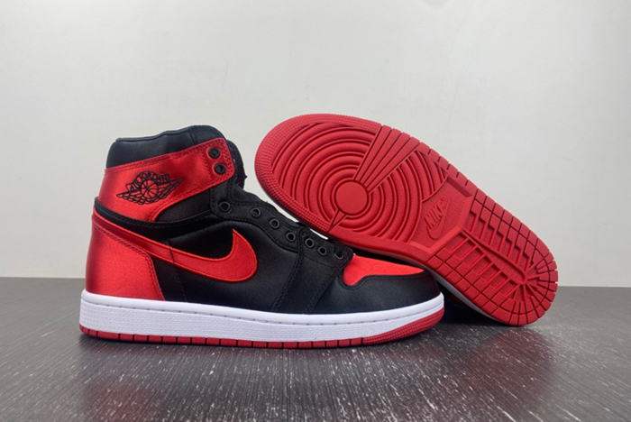 Air Jordan 1 High OG WMNS “Satin Bred FD4810-061