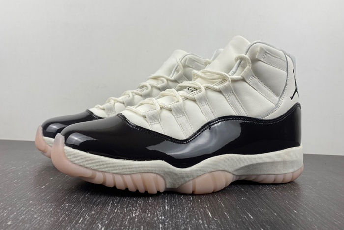 Air Jordan 11 WMNS “Neapolitan AR0715-101 a