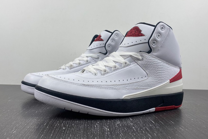Air Jordan 2 OG “Chicago” DX2454-106