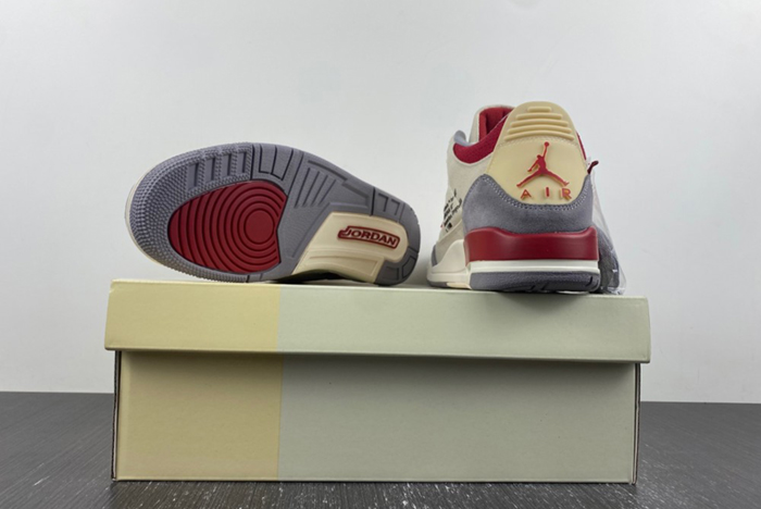 Travis Scott x Air Jordan 3 “Palomino” DH7139-123