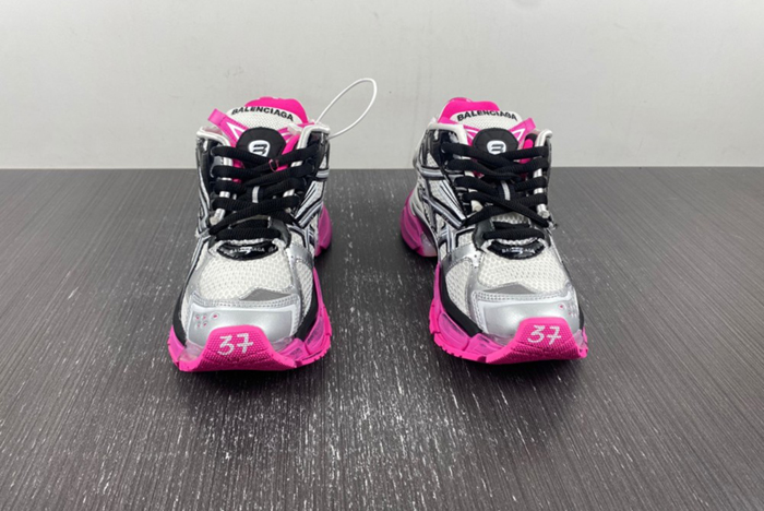 7.0 Ba*len*cia*ga -runner 677402 w3rbw 9155