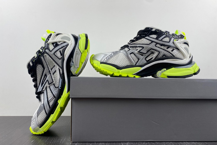 Ba*len*cia*ga -runner white black fluo yell