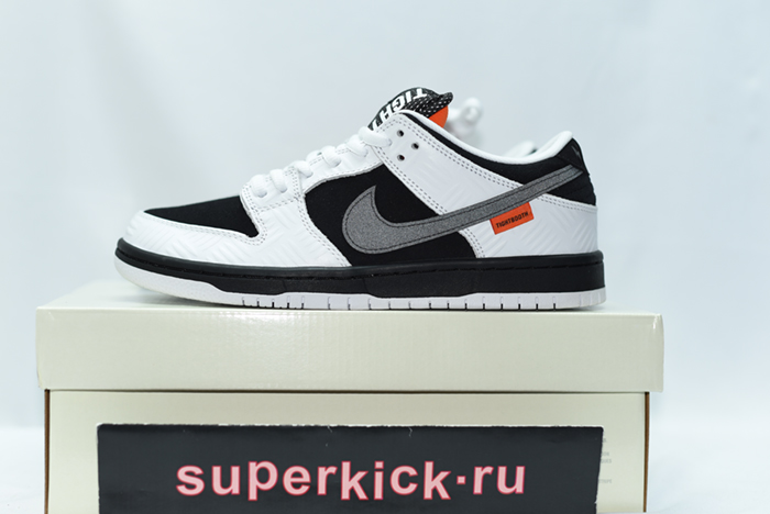 TIGHTBOOTH x Nike SB Dunk Low FD2629-100