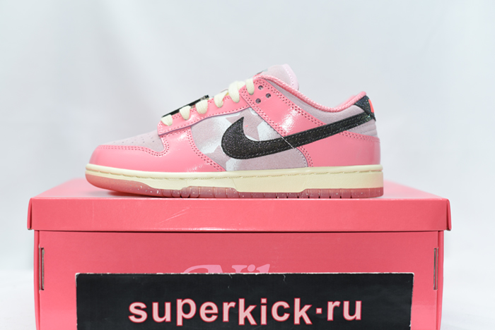 Nike Dunk Low “Barbie” FN8927-621