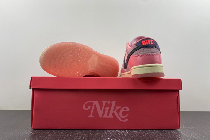 Nike Dunk Low “Barbie” FN8927-621