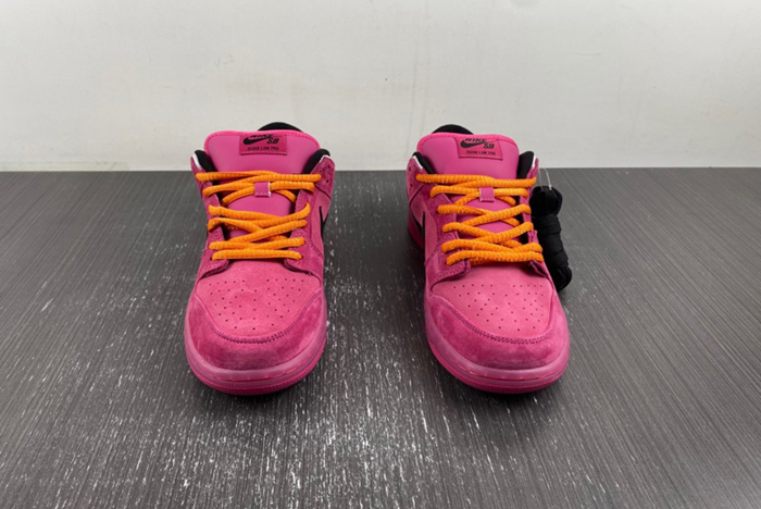 The Powerpuff Girls x Nike SB Dunk Low “Buttercup” FZ8319-600