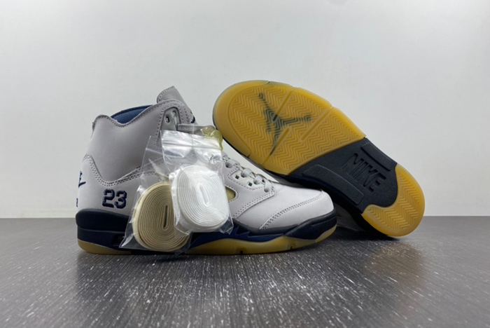 A Ma Maniere x Air Jordan 5 “Diffused Blue x AJ5 FZ5758-004