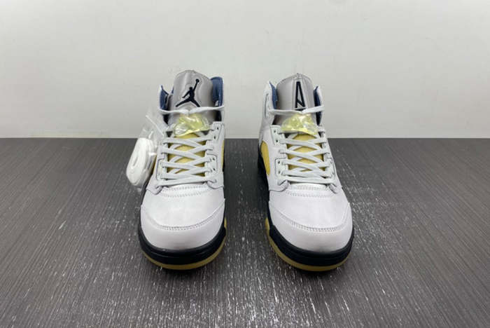 A Ma Maniere x Air Jordan 5 “Diffused Blue x AJ5 FZ5758-004