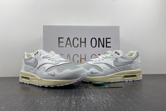 Patta x Nike Air Max 1 “White” DQ0299-100