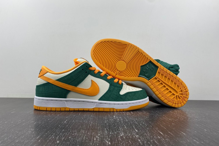 5K1 Nike SB Dunk Low Pro 304292-383