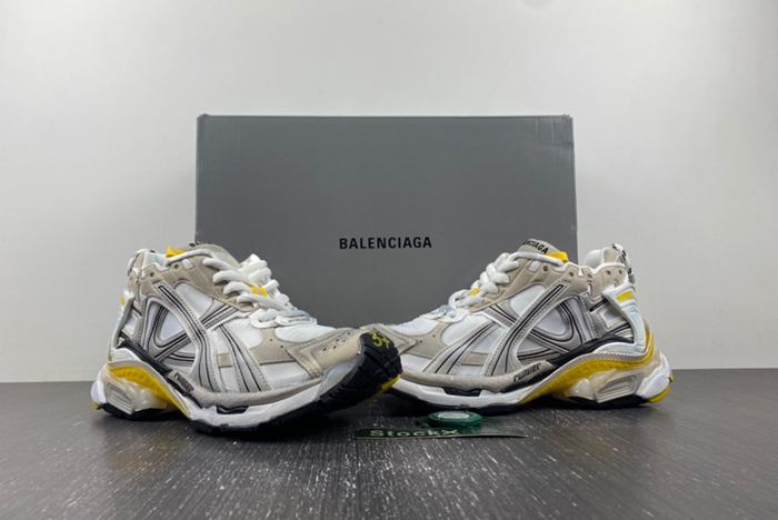 7.5 Ba*len*cia*ga/ 772767-w3rny-91790