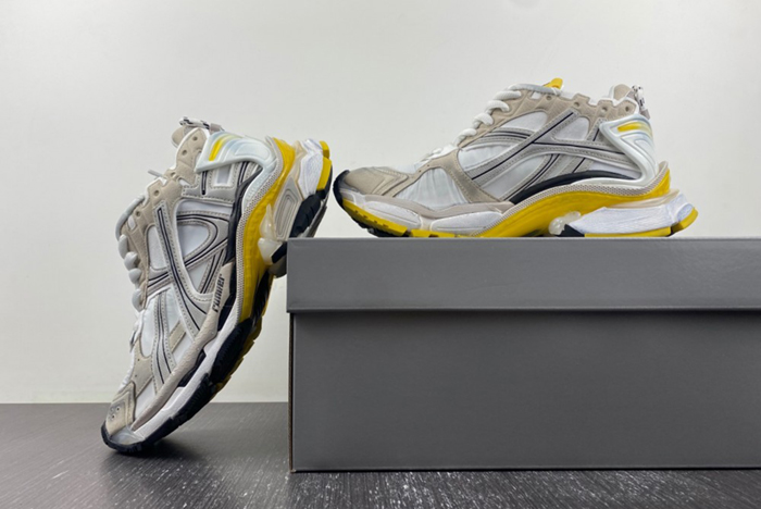 7.5 Ba*len*cia*ga/ 772767-w3rny-91790