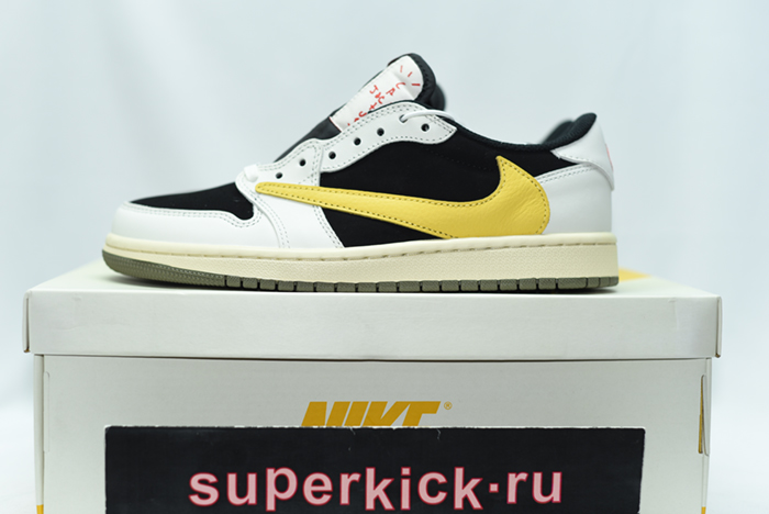 Travis Scott x Air Jordan 1 Low DM7866 982