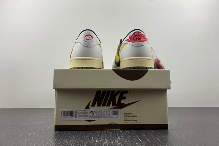 Travis Scott x Air Jordan 1 Low DM7866 982