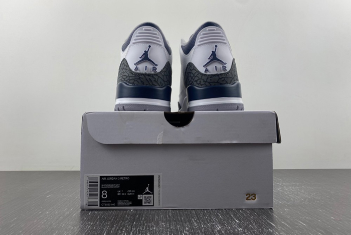Air Jordan 3 “Midnight Navy” CT8532-140