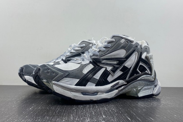 7.5 Ba*len*cia*ga 677403-w3rb5-9012