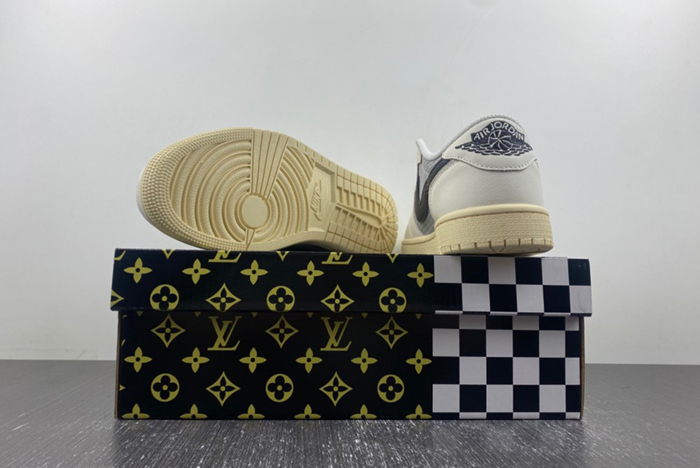 Air Jordan 1 Low AJ1 DZ8866-192