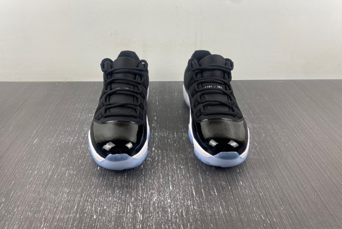 Air Jordan 11 Space Jam FV5104-004