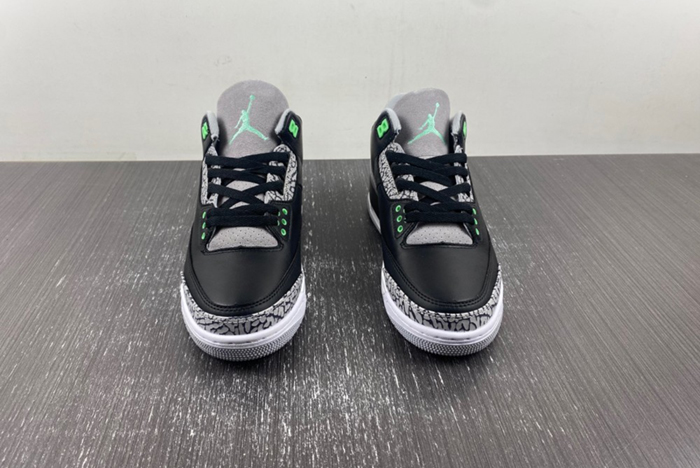 Air Jordan 3 “Green Glow CT8532-031