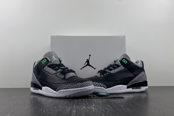Air Jordan 3 “Green Glow CT8532-031