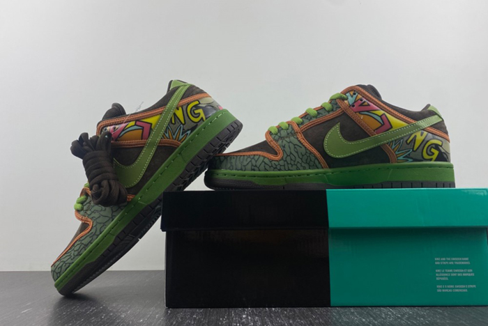 Nike SB Dunk Low “De La Soul 789841-332