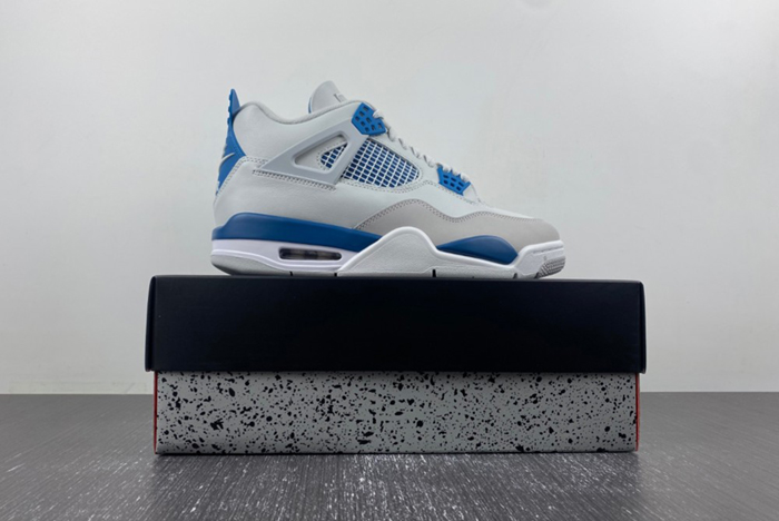 Air Jordan 4 "Military Blue" FV5029-141