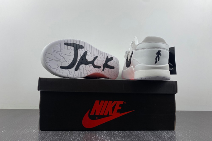 Travis Scott x Jordan Cut The Check FZ8117-001