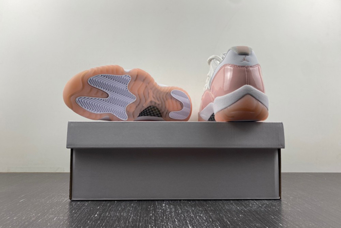Air Jordan 11 Low WMNS “Legend Pink” AH7860-160