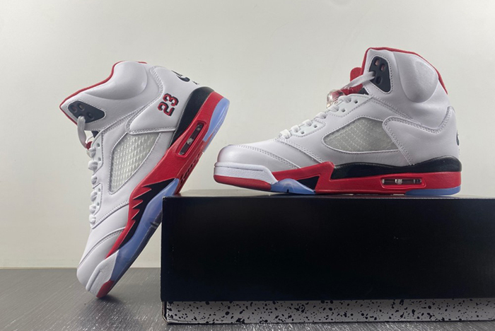 Air Jordan 5 “Fire Red” 136027-120
