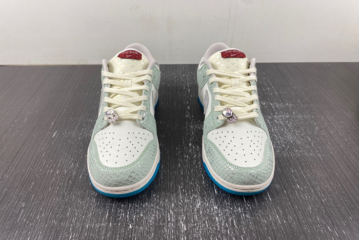 Nike Preps This Dunk Low LX FZ5065-111