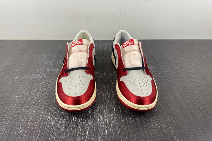 Trophy Room x Air Jordan 1 Low OG “Home FN0432-100