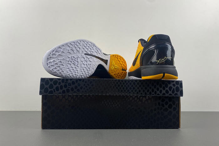 NIKE KOBE 6 PROTRO “LIGHTBULB” BLACK YELLOW 429659-700
