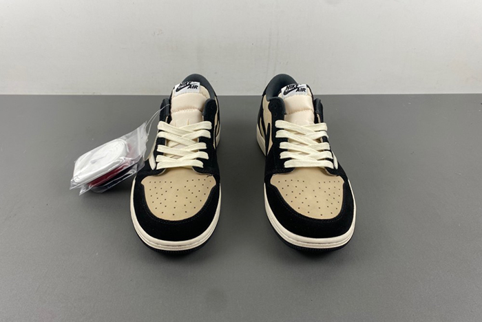 Travis Scott x Air Jordan 1  DM7866-201