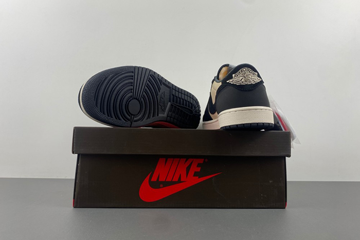 Travis Scott x Air Jordan 1  DM7866-201