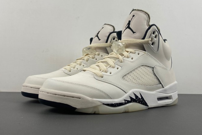 Air Jordan AIR JORDAN 5 RETRO ''WHITE BLACK'' DD0587-110