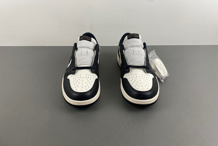 Air Jordan 1 Low OG “Mocha CZ0790-102